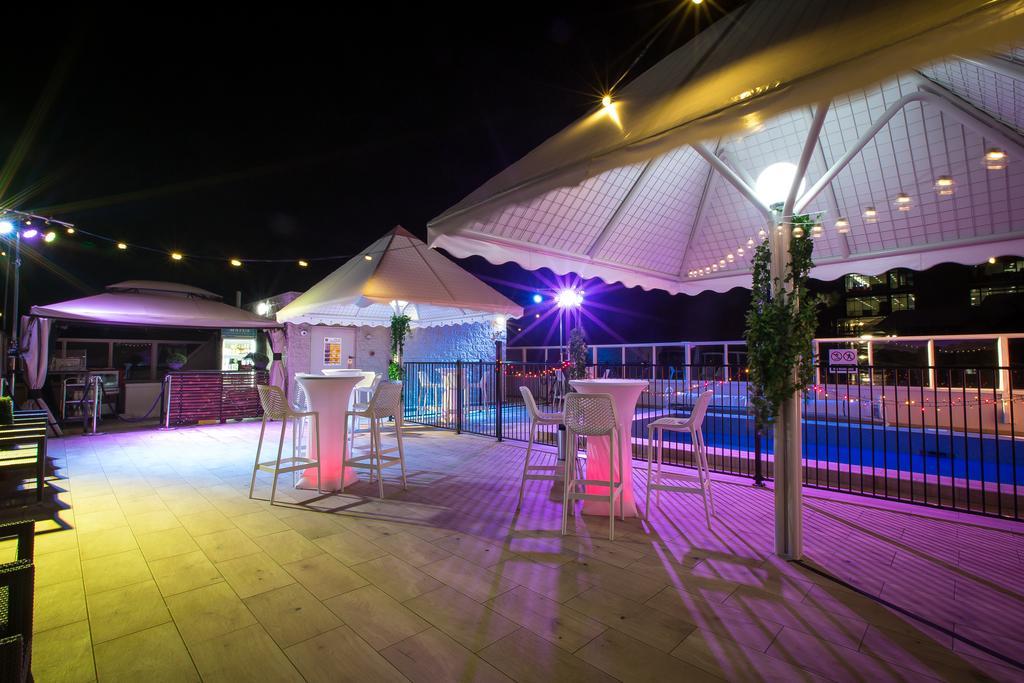 Gladstone Reef Hotel Motel Kültér fotó